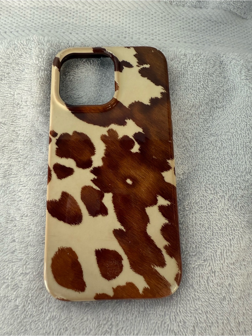 Velvet Caviar iPhone 14 Pro Max case